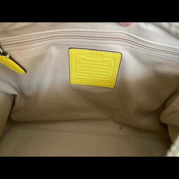 Coach purse - Picture 3 of 5